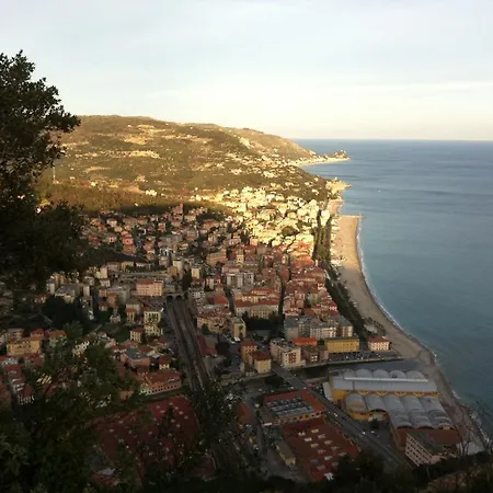 בית חווה La Rocca Di Perti פינאלה ליגורה