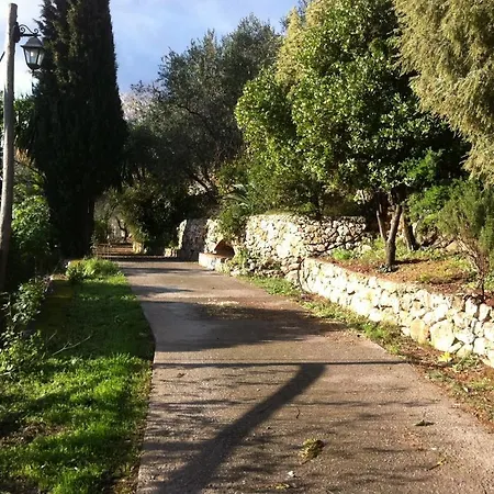 农家乐 La Rocca Di Perti