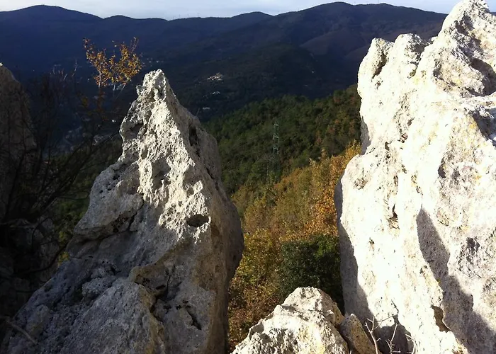 Agriturismo La Rocca Di Perti Фермерский дом Финале Лигуре