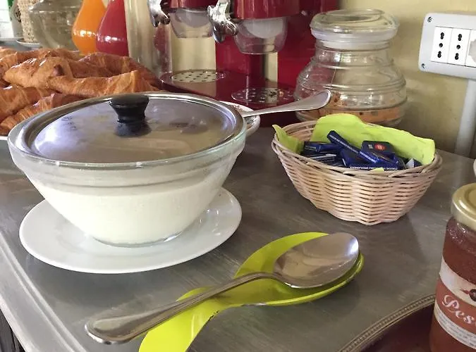 Agriturismo La Rocca Di Perti Фермерский дом Финале Лигуре