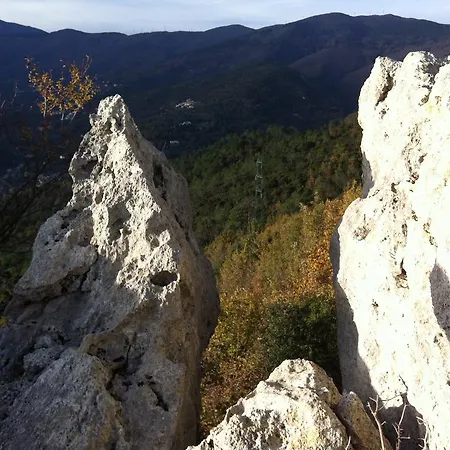 La Rocca Di Perti Farma Finale Ligure