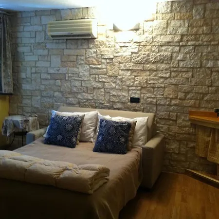 La Rocca Di Perti Alloggio per agriturismo